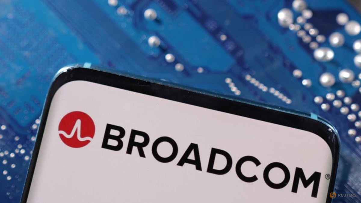 Image for article ExclusiveBroadcom to launch new networking chip, as battle with Nvidia intensifies