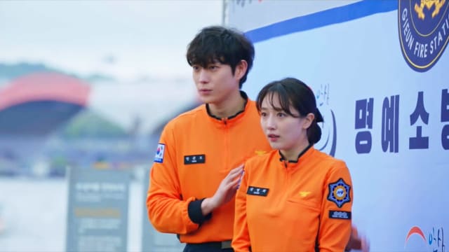 白昼之月（第1集）：丽塔转世成消防员