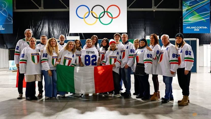 Olympic Ice hockey-Italy's Tutino brings 50‑strong support squad from Canada to Milan