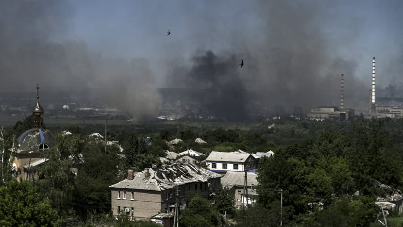 Semua jambatan keluar masuk Severodonetsk musnah Semua jambatan keluar masuk Severodonetsk musnah