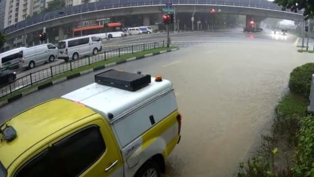 本地降豪雨 西部地区部分道路出现突发性淹水 