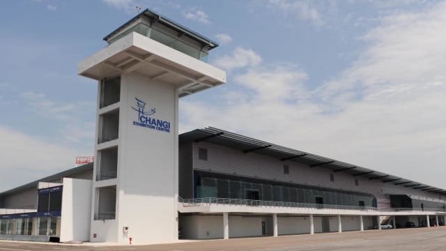 从新加坡航空展搭乘德士和私召车 需付15元附加费