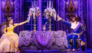 Muzikal Beauty And The Beast bakal dipentaskan di SG pada Dis