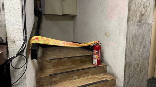 台父母疑背债带三幼儿寻短 两童死前曾挣扎求生