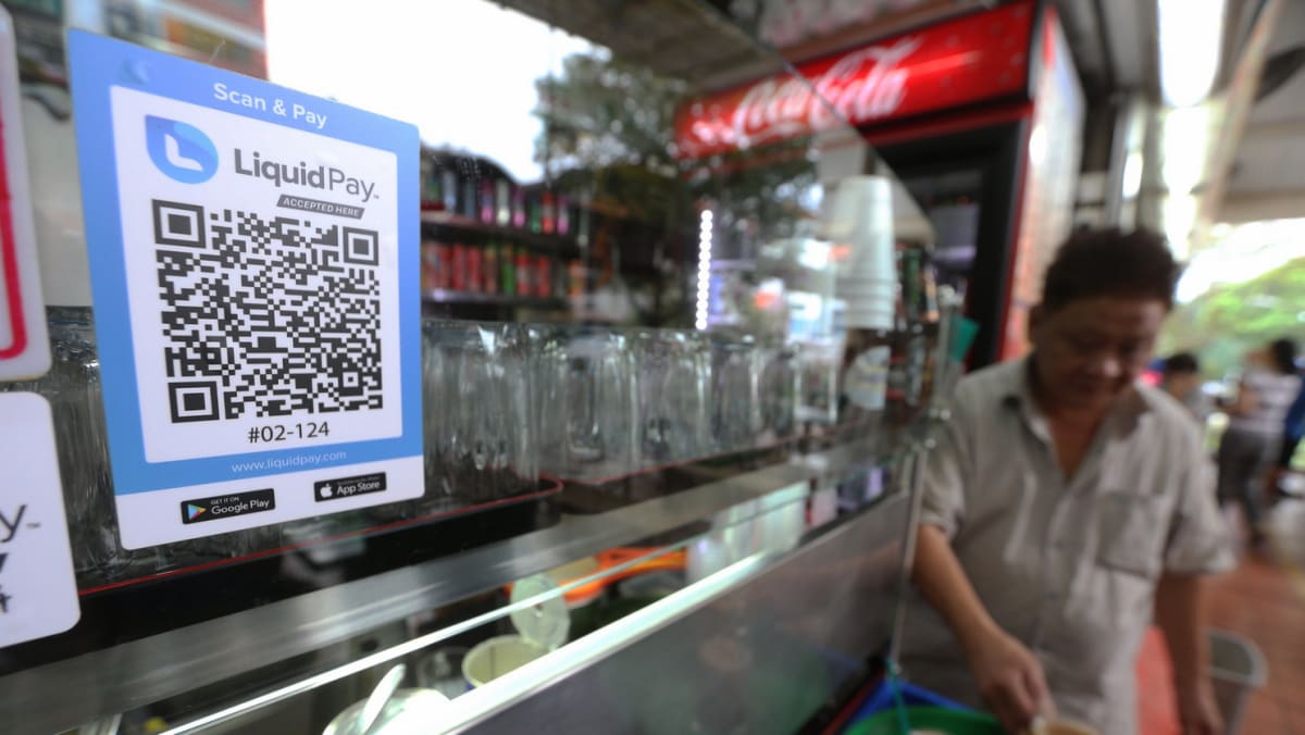 Direct Ordering vs Third-Party Platforms: Strategies to Boost Margins for Hawker Stalls and Cafes