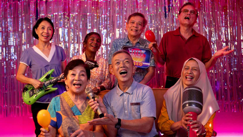 Striking a chord: How one senior builds community  