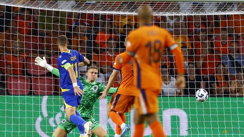 Dutch score five against Bosnia in winning start to Nations League campaign Dutch score five against Bosnia in winning start to Nations League campaign