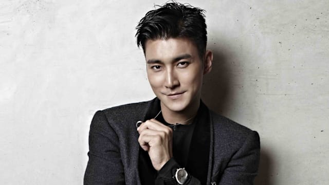 崔始源“不义必亡”疑有所指　韩网怒喊：退团！