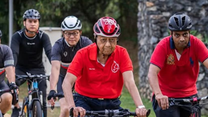 PM Anwar titip doa buat Dr Mahathir sempena ulang tahun ke-100