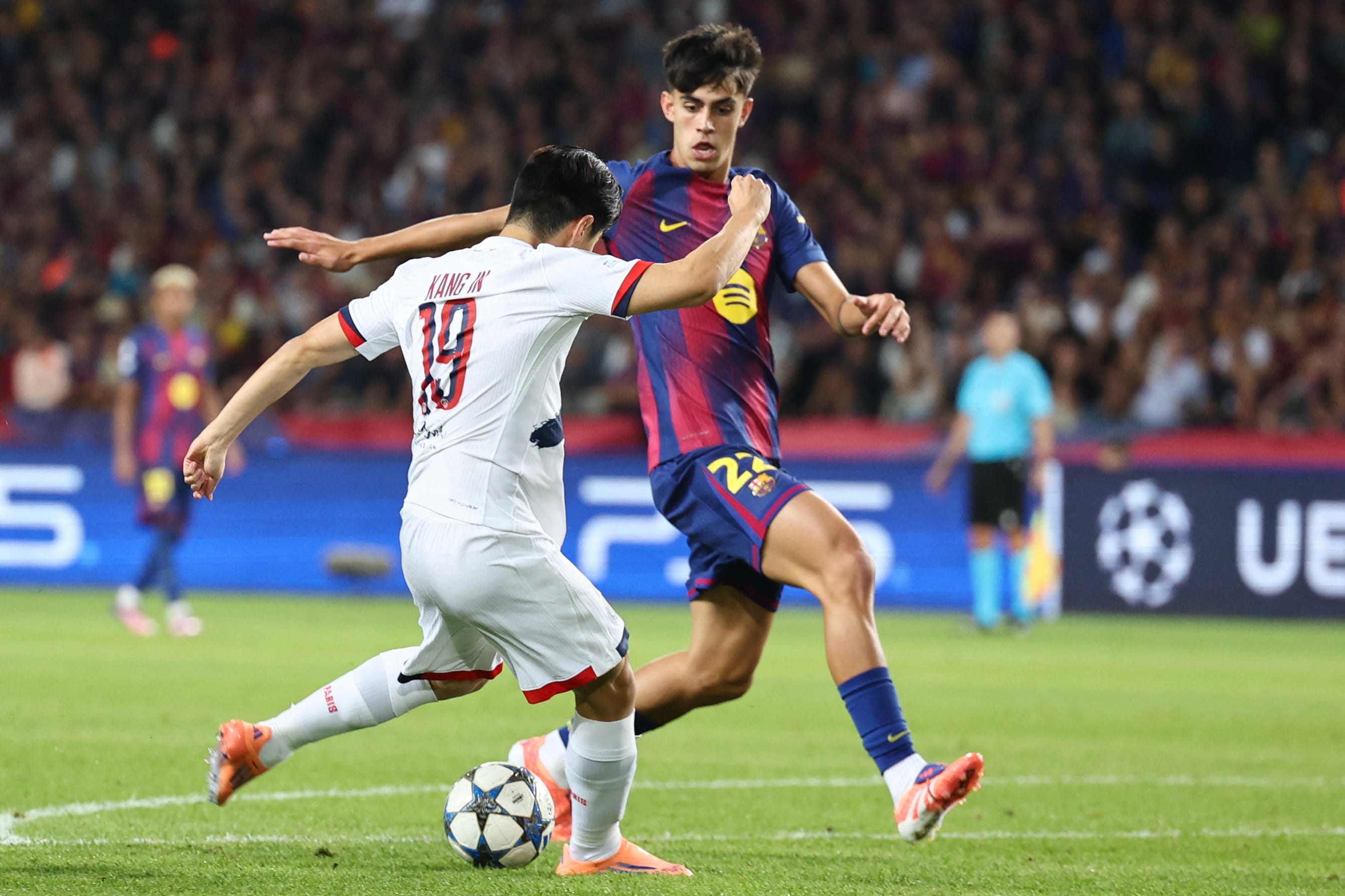 欧冠：西班牙巴塞罗那输给法国巴黎圣日尔曼队- 8world