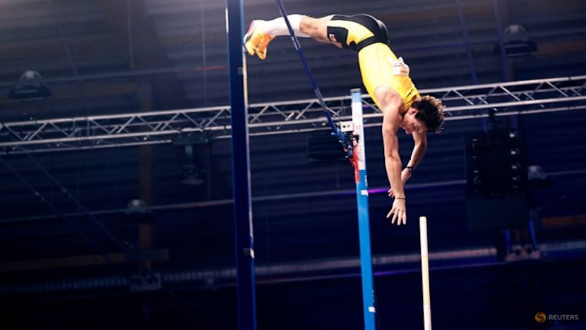 Duplantis sets 15th pole vault world record