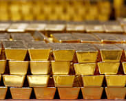 Global stocks mostly fall on lacklustre results from Netflix, others; gold tumbles again