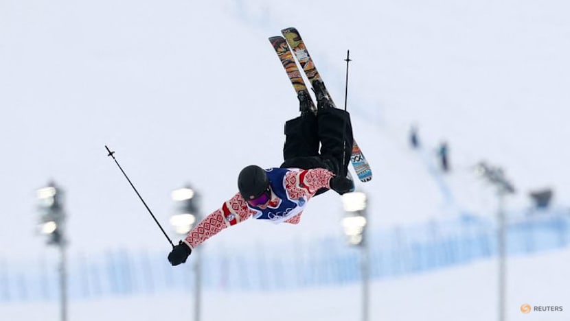 Freestyle-Norway's Ruud grabs gold in men's slopestyle as rivals stumble