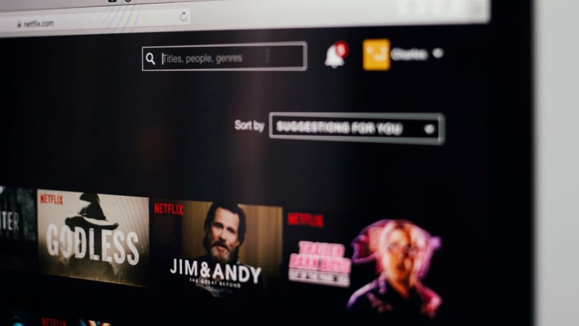 Do social media algorithms erode our ability to make decisions freely?