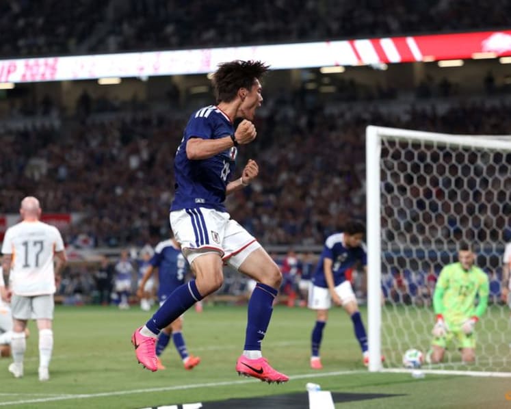 Japan defeat Iceland in World Cup send-off through late Ogawa header