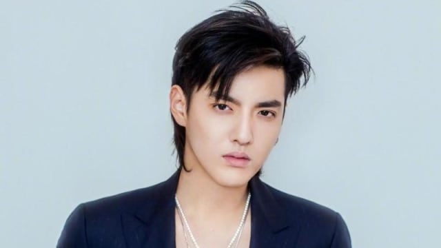 吴亦凡被爆在看守所多次偷哭　傻问“为什么没热水”被笑