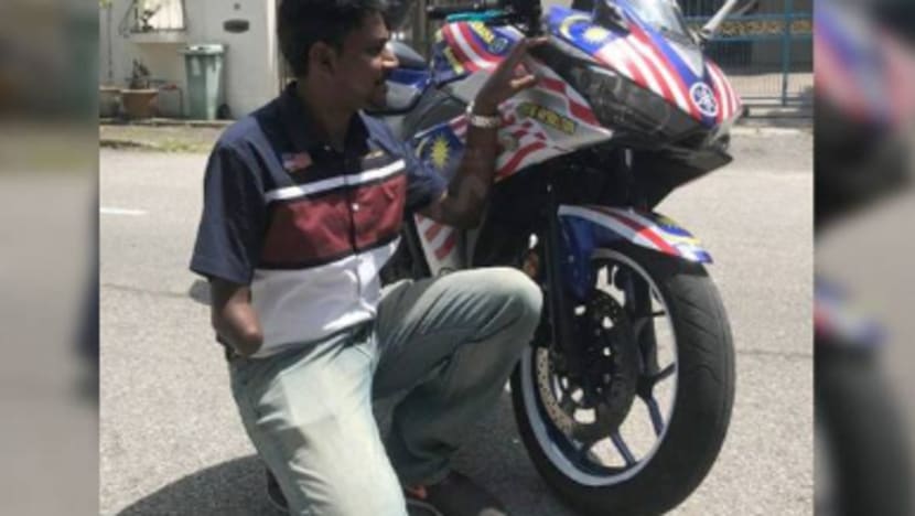 Lelaki kurang upaya cuba cipta rekod tunggang motosikal lebih 5,000 km guna sebelah tangan