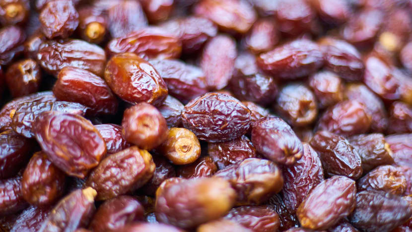 Bukan setakat sedap dimakan, kurma juga banyak khasiatnya