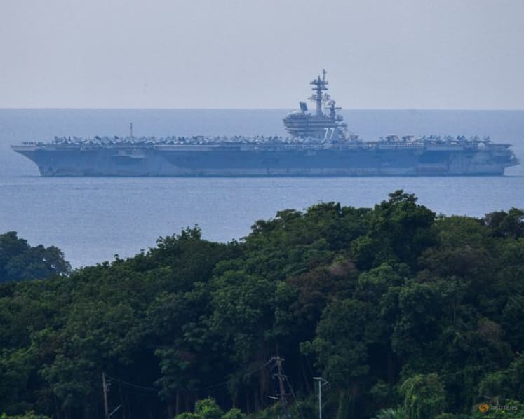 US carrier George H W Bush visits Thailand after Middle East deployment