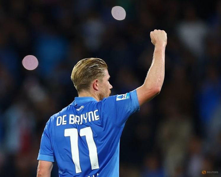 Inter rout Parma, De Bruyne double lifts Napoli