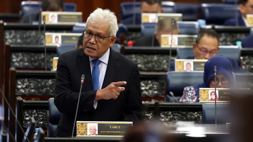 Hamzah Zainudin kembali galas tugas sebagai Ketua Pembangkang Malaysia