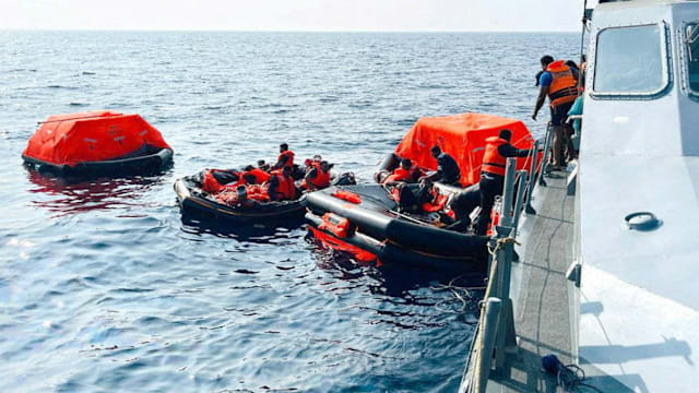 斯里兰卡法院下令将84名伊朗军舰船员遗体交给伊朗使馆