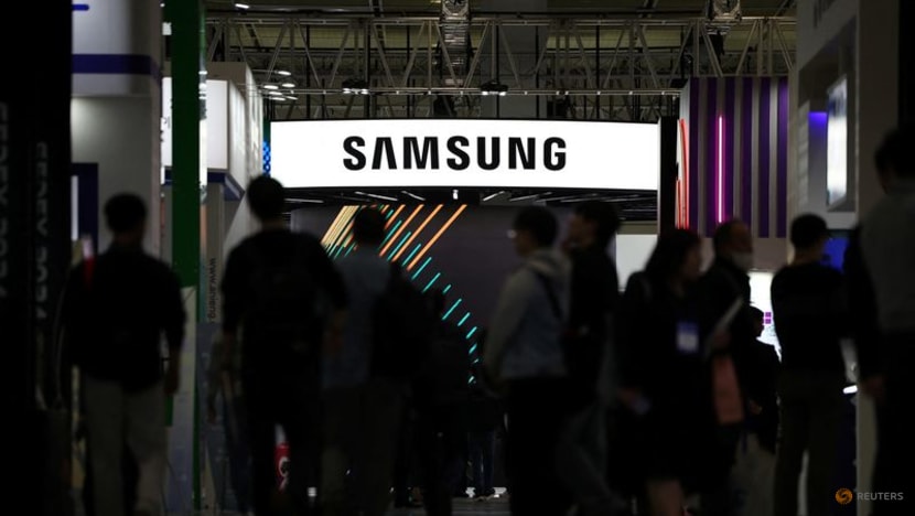 Samsung Electronics operating profit rises slightly in Q1 Samsung Electronics operating profit rises slightly in Q1
