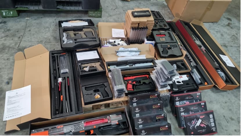 Man arrested for allegedly importing 20 replica guns, 54 magazines Man arrested for allegedly importing 20 replica guns, 54 magazines