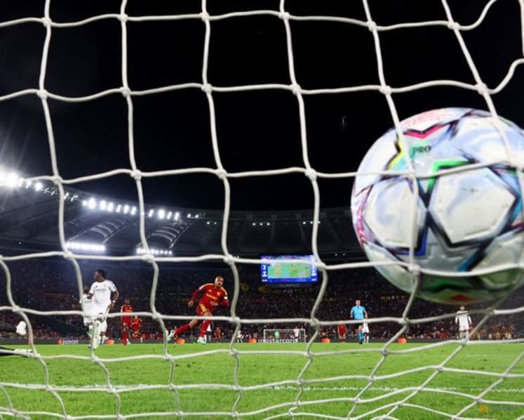 Serie A sides endure humbling Champions League match day