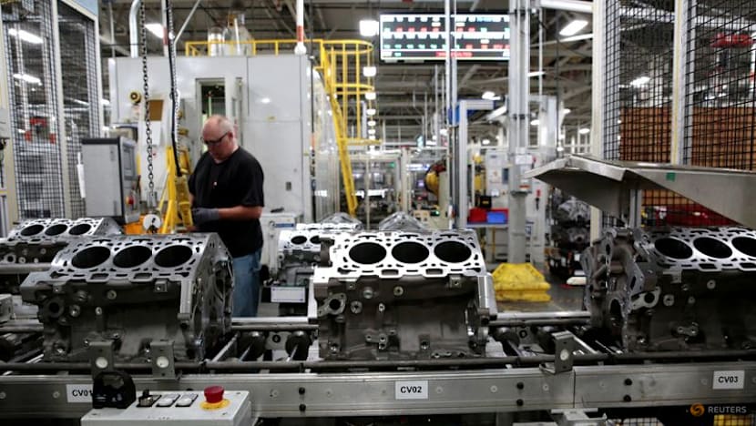 Automakers urge US to extend North America free trade deal