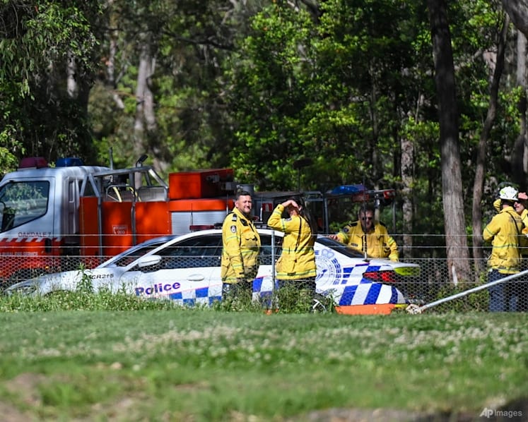 3 dead after light aircraft collide in Australia