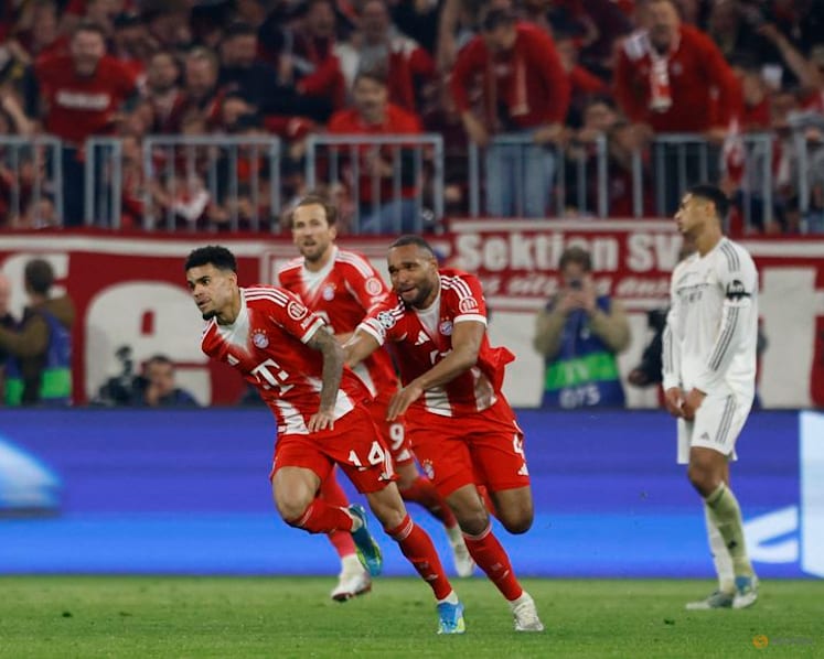 Bayern late late show sinks Real Madrid 6-4 in epic quarter-final
