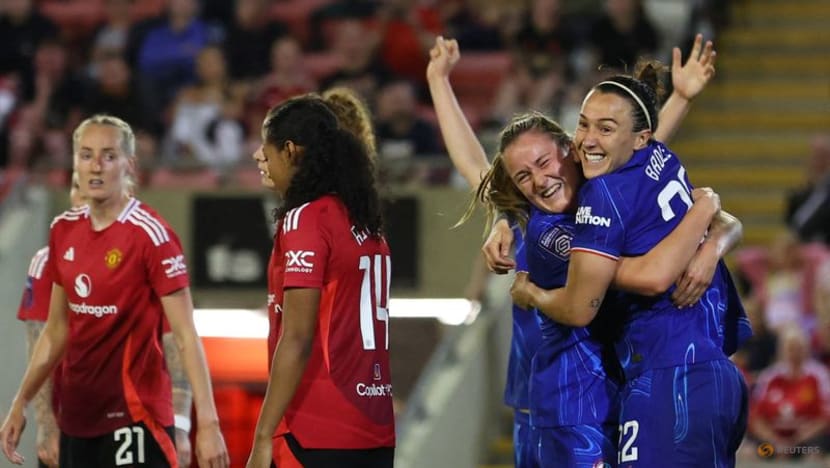 Chelsea beat Man United 1-0 to win sixth straight WSL title