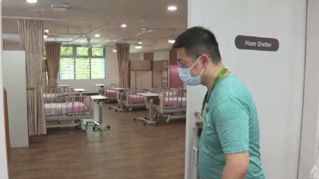 做好防霾准备！疗养院添购空气净化器和安装空气滤网
