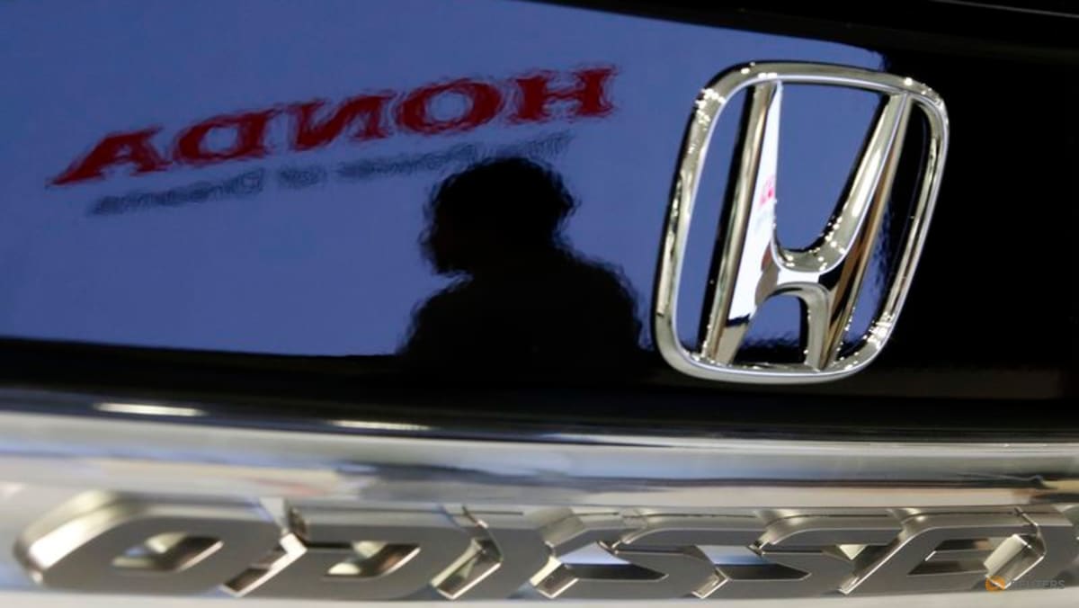 channelnewsasia.com - US auto regulator closes airbag defect petition in about 807,000 Honda Odyssey cars