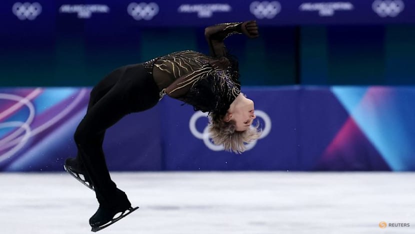 Figure skating-Former Olympians rally round Malinin after shattering defeat