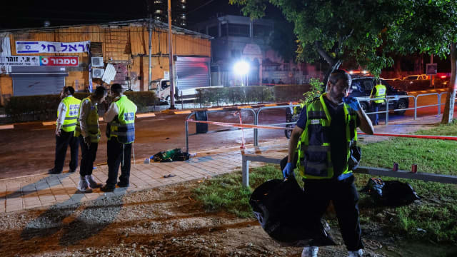 以色列特拉维夫发生爆炸案 执法单位证实为恐怖袭击