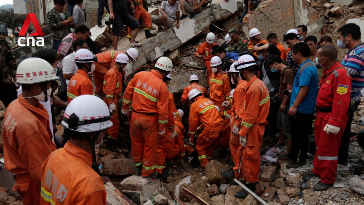 Tibet is hit by a deadly 6.8-magnitude earthquake video