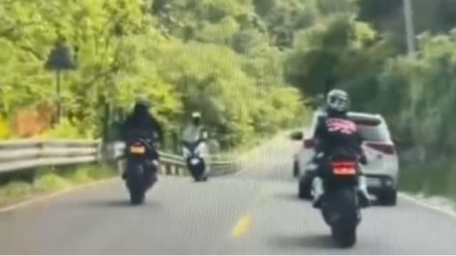 中国骑士超速逆行 撞上对向摩托车致对方身亡