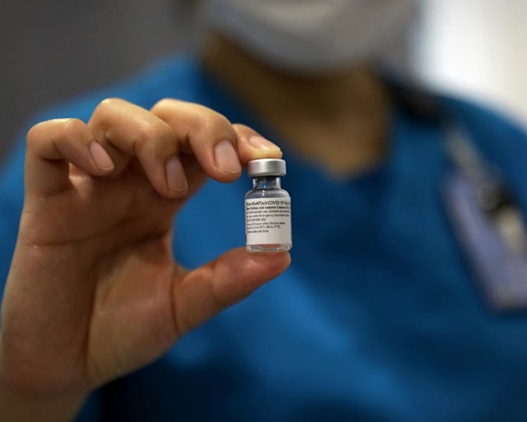 Plans afoot to deploy booster vaccine jabs as early as end-2021 if needed: Gan Kim Yong
