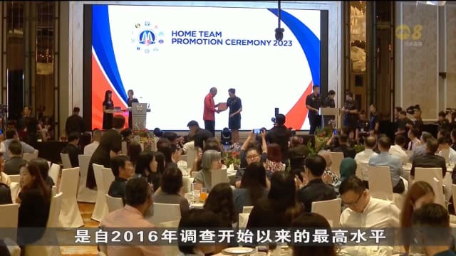 内政部351名高级官员获得擢升