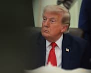 US military launches 'powerful' retaliatory strikes on Iran