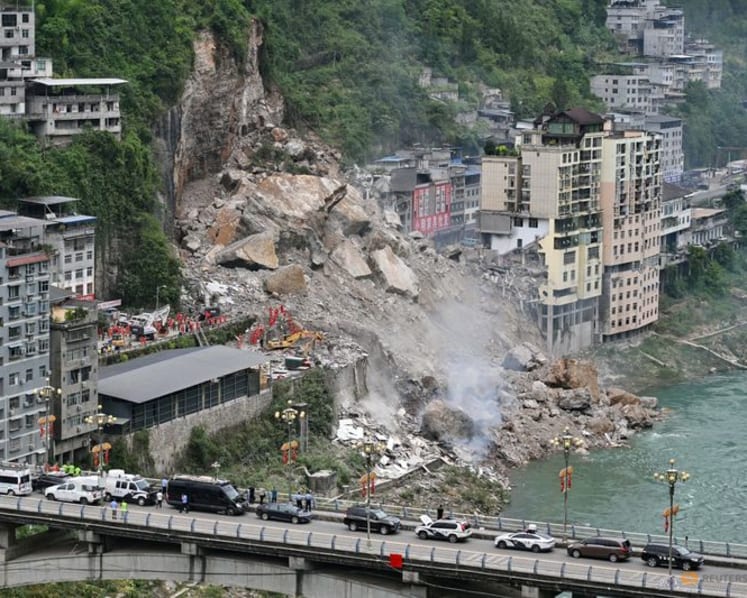 China landslide kills 8, at least 34 missing: Officials 