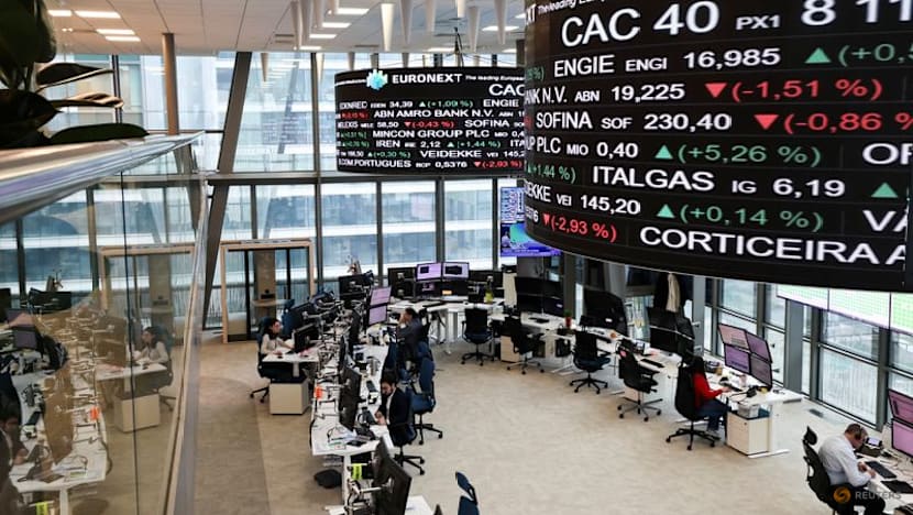 Stocks hold ground as markets eye Fed rate cut