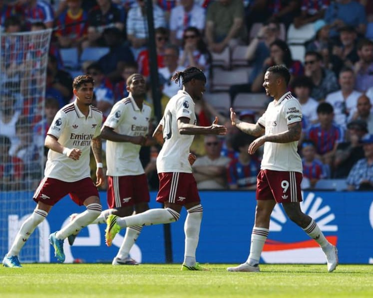 Champions Arsenal finish Premier League season on high with win at Palace