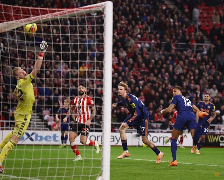 Sunderland earn 1-0 win over Newcastle thanks to Woltemade own goal