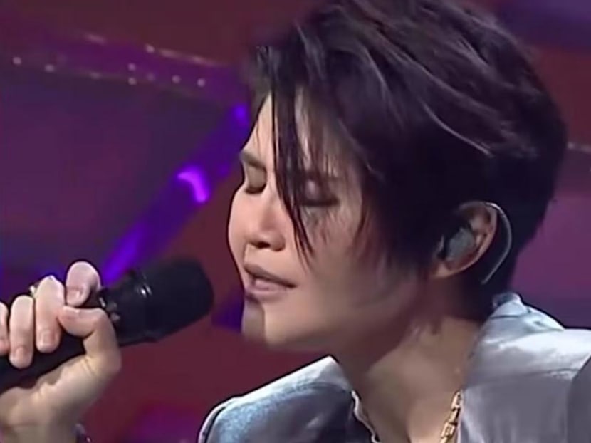 Olinda Cho recovers from lyric slip-up in Midlife, Sing & Shine! 4 to make Top 14