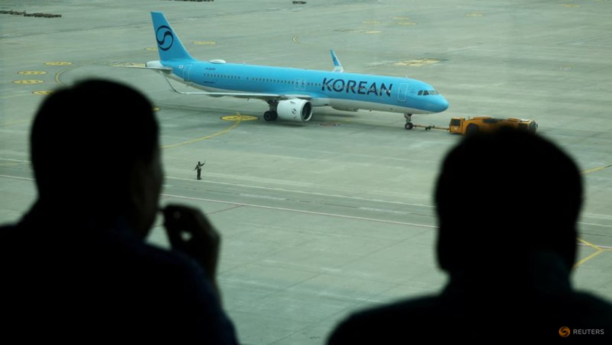 Korean Air Q2 profit falls 34% on higher fuel costs, revenue hits record high