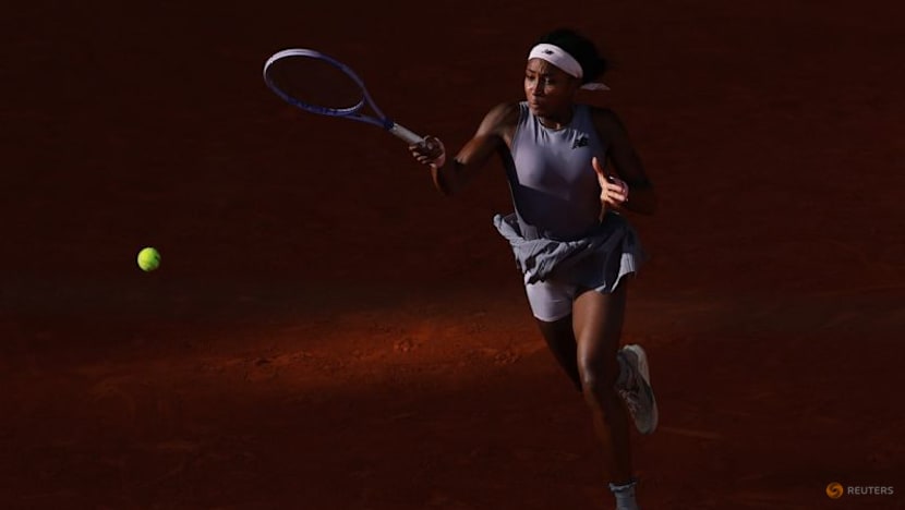 Holder Gauff joins big-name exodus, Sabalenka solid at French Open