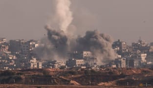 Israeli strikes kill 30 in Gaza, including rescue service official and local journalist